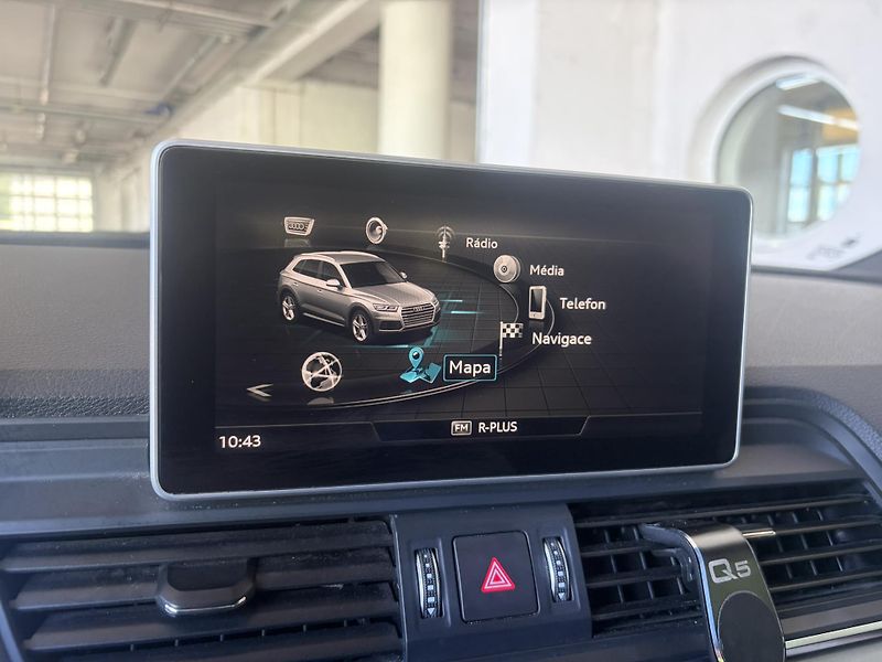 Audi Q5 3.0TDi Quattro S-Line 210kW - fotka 23 z 23