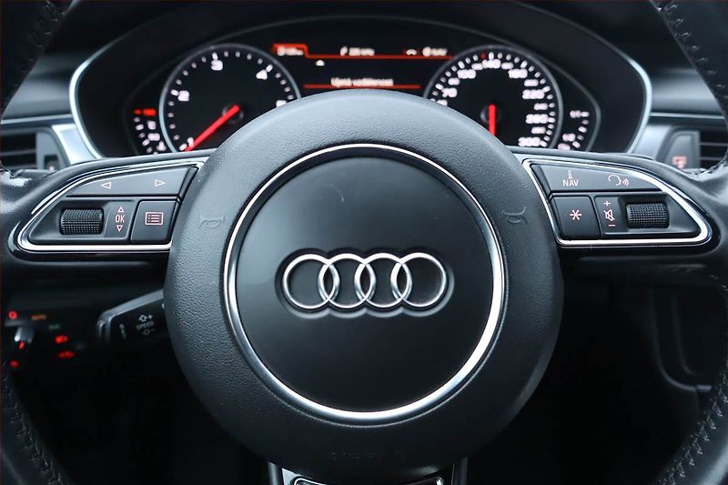 Audi A6 (2014) 3.0 TDI, 4X4, Automat, Navi - fotka 22 z 26