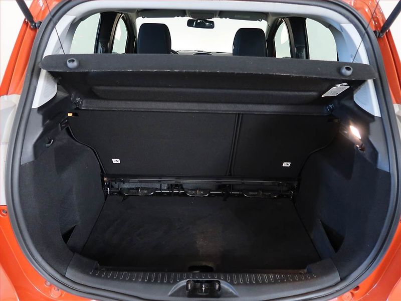 Ford B-MAX (2012) 1.0 EcoBoost, Vyhř. sedaček - fotka 13 z 14