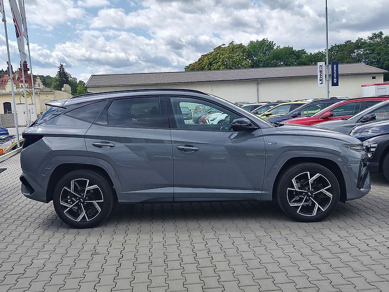 Hyundai Tucson 1.6 T-GDI/118kW N-Line DCT - fotka 4 z 34