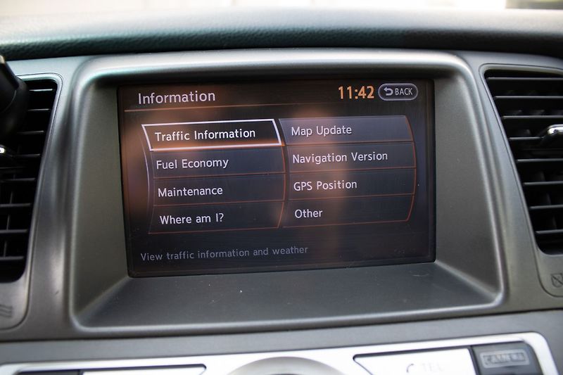 Nissan Murano Bez investic, servisované. - fotka 18 z 47