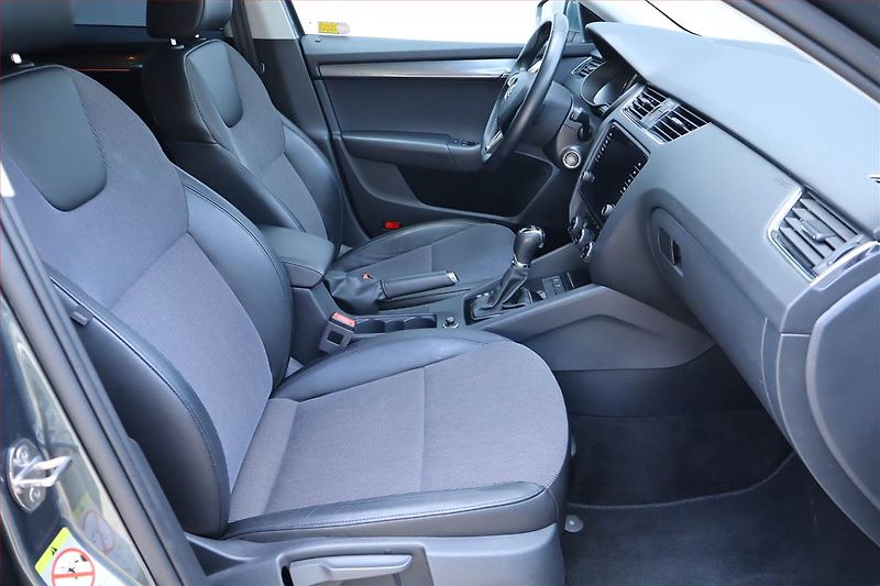 Škoda Octavia (2020) 1.5 TSI G-TEC, Automat - fotka 9 z 26