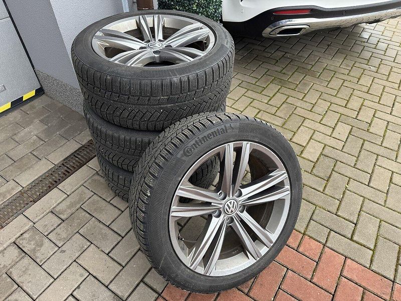 Volkswagen Arteon (2019) 2.0TDi DSG 140kW R-Line - fotka 48 z 50