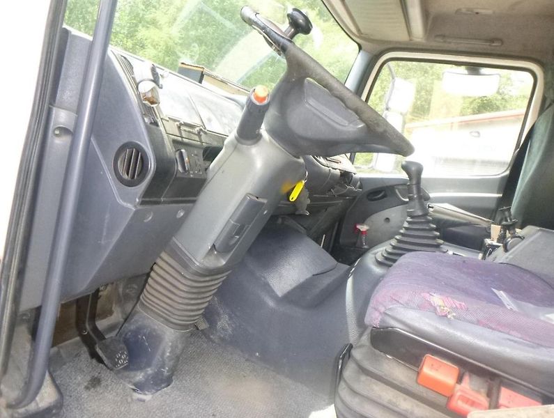 Mercedes-Benz (2000) 1823 řetezový kontejner - fotka 8 z 8