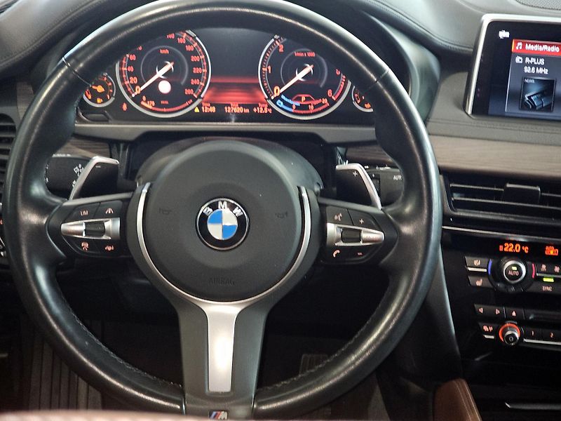 BMW X6 3.0 xDrive30d CZ, DPH - fotka 18 z 29