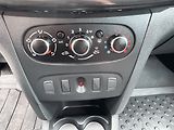 Dacia Sandero (2020) 1.0 TCe,54kW,Klima,ČR - náhled 16