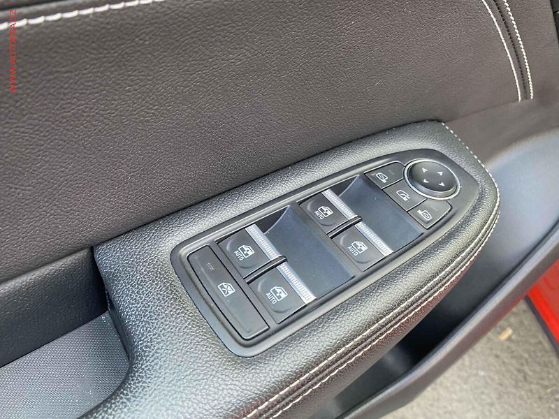 Renault Arkana (2021) 1.6i E-TECH, 1.maj,ČR - fotka 13 z 18