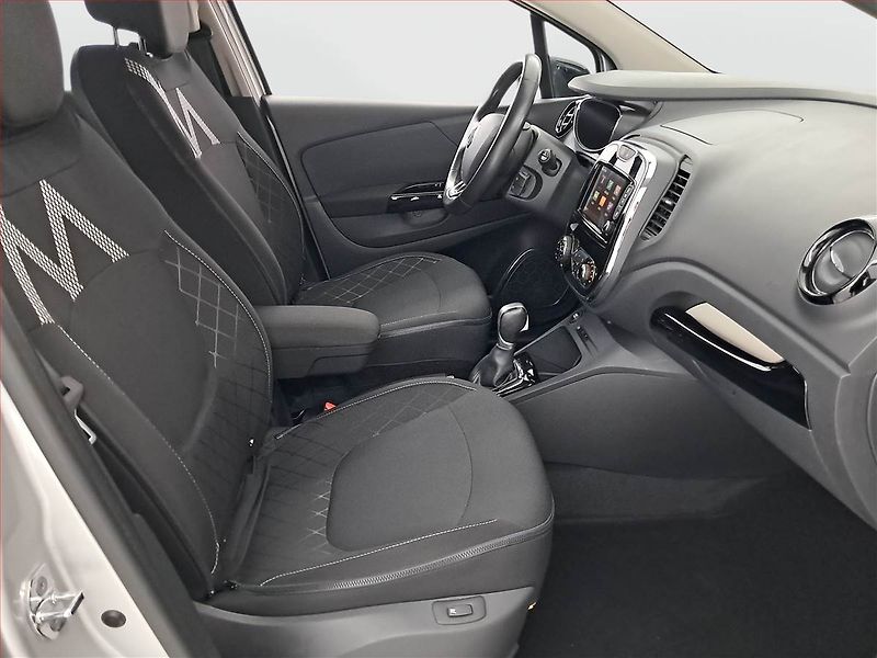 Renault Captur (2016) 1.2 TCe, Automat, ČR,1.maj - fotka 9 z 17