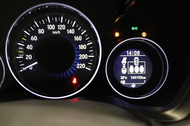 Honda HR-V 1,6 i-DTEC PANORAMA 1.majitel - fotka 19 z 32