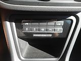 Volkswagen Sharan 2,0 TDi SOUND - náhled 19