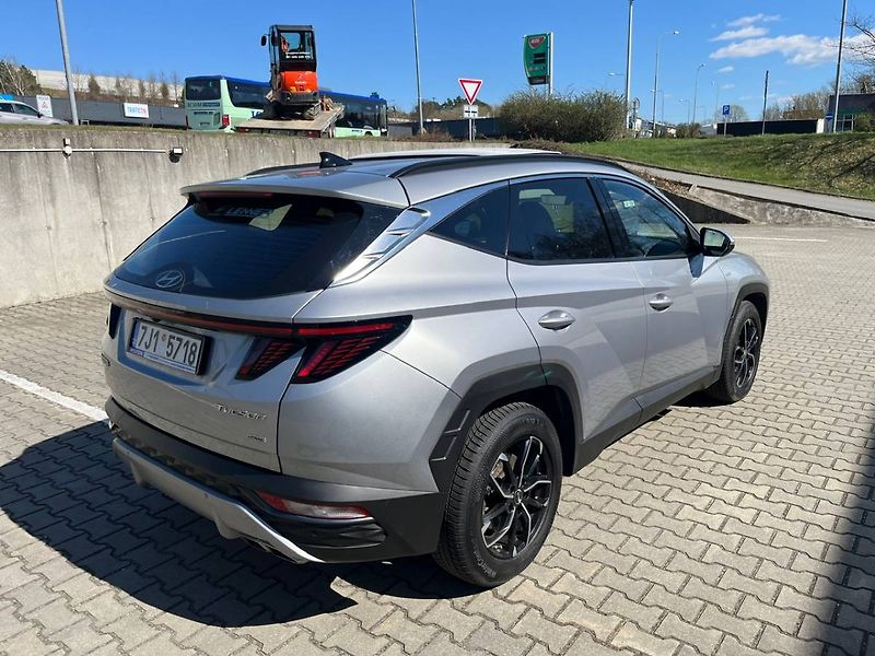 Hyundai Tucson 1.6 CRDI MHEV 100 kW 4x4 Style - fotka 5 z 20