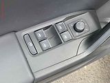 Seat Leon (2021) 2.0 TDi, FR, LED - náhled 11