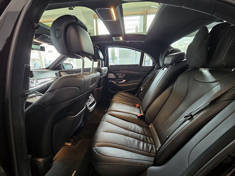 Mercedes-Benz Třídy S S350d 4Matic AMG Line - fotka 11 z 34