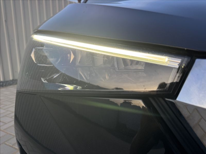 Škoda Scala 1,0 TSI STYLE DPH 1.maj. ČR - fotka 8 z 50