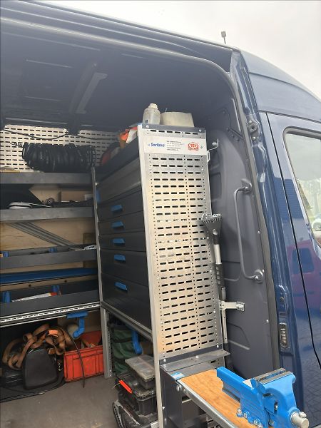 Mercedes-Benz Sprinter 2,0 315 CDI KA - fotka 2 z 23