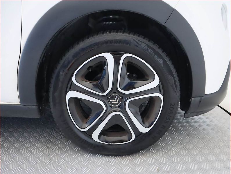 Citroën C3 (2020) 1.2 PureTech, Serv.kniha, Navi - fotka 15 z 21