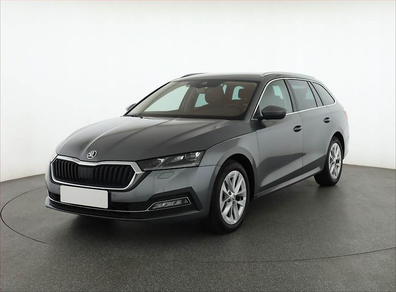 Škoda Octavia (2023) Style 2.0 TDI - fotka 2 z 18