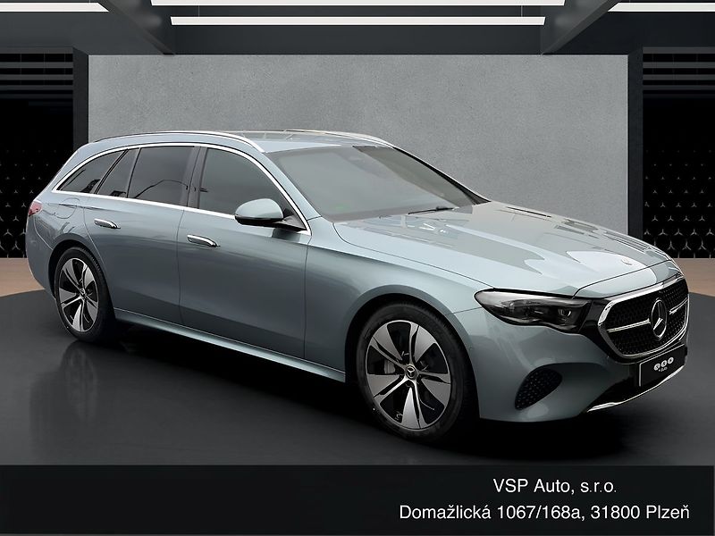 Mercedes-Benz Třídy E 300 de 4MATIC kombi - fotka 7 z 14
