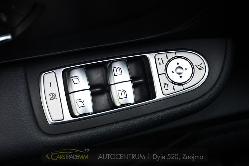 Mercedes-Benz Třídy V V250d 4MATIC 7MÍST - fotka 26 z 51