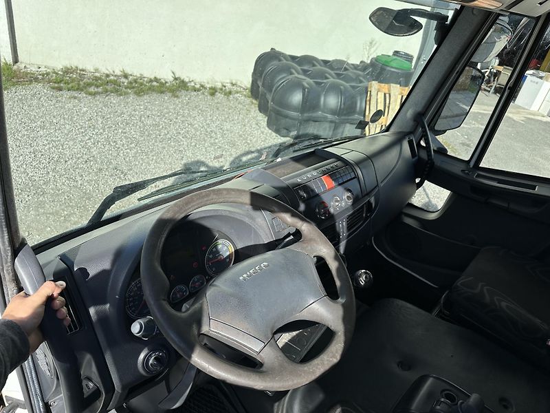 Iveco Eurocargo (2009) 160E25 VALNÍK KLIMA EURO5 - fotka 24 z 36