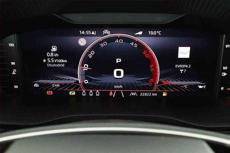 Škoda Karoq (2025) 2.0 TDI, SPORTLINE, DPH - fotka 16 z 21