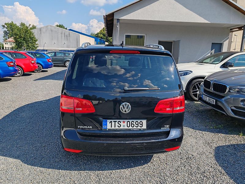 Volkswagen Touran 1.4 TSI CNG - fotka 6 z 22