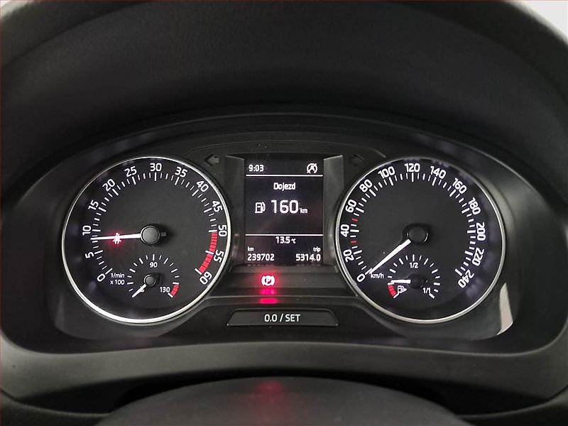 Škoda Rapid (2017) 1.4 TDI - fotka 11 z 17