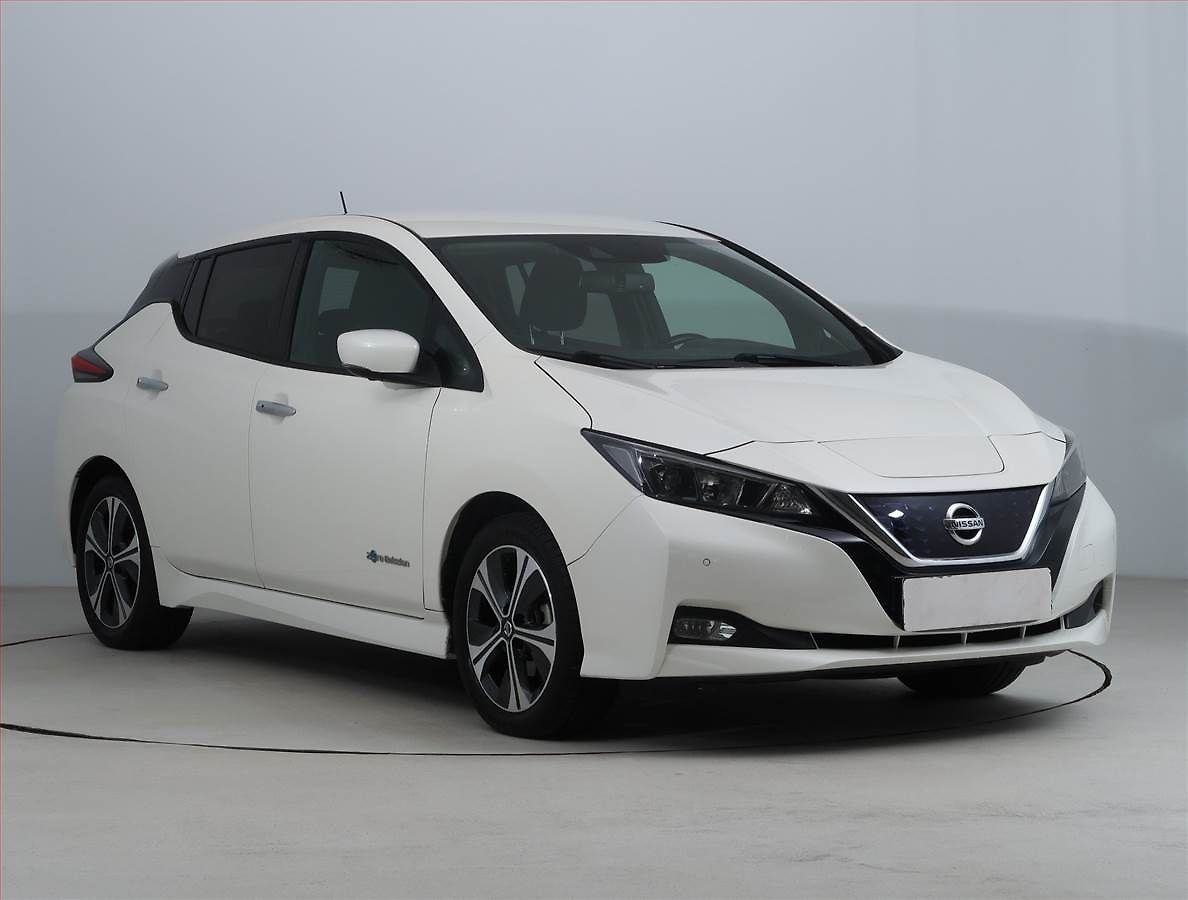Nissan Leaf 40 kWh, SoH 92%, Automat