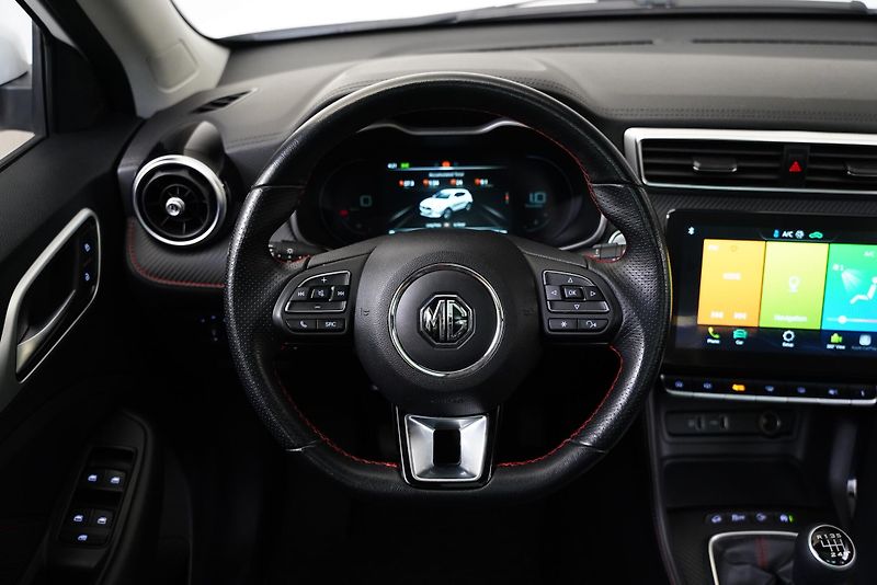 MG ZS - fotka 17 z 23