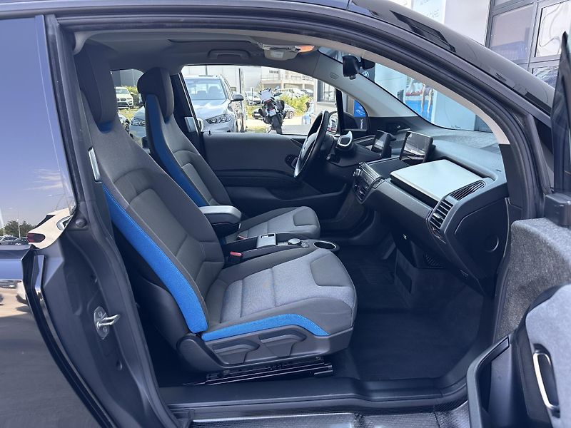 BMW i3 s 120Ah 135kw - fotka 9 z 24