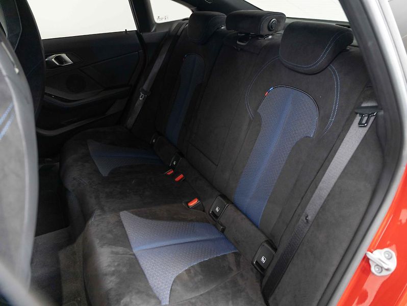 BMW Řada 2 218i Gran Coupé - fotka 21 z 22