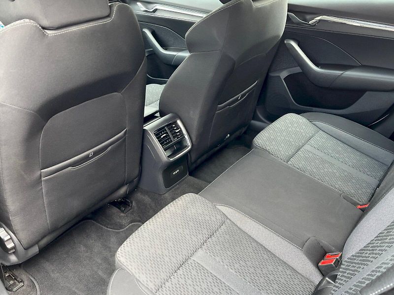 Škoda Octavia (2020) 1.5 TSI 110kW Style Combi - fotka 19 z 27