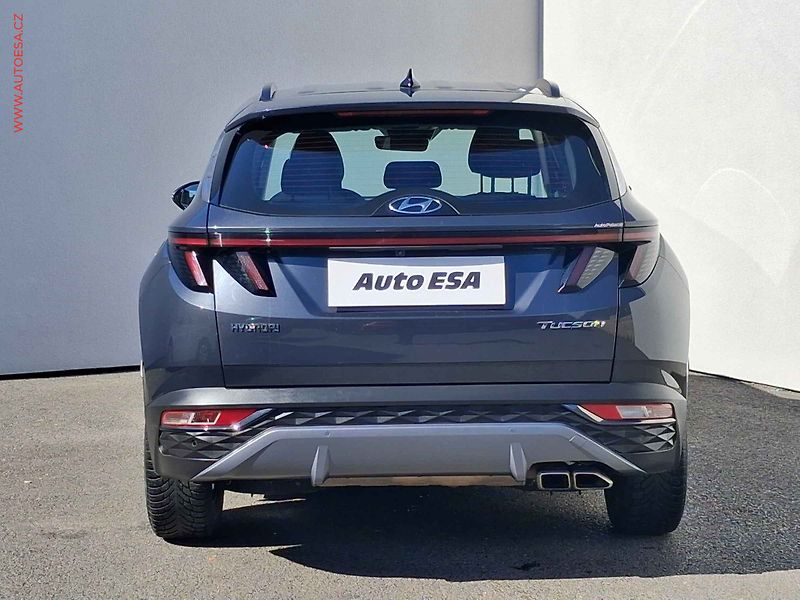 Hyundai Tucson (2022) 1.6 T-GDi 48V MHEV, 1.maj,ČR - fotka 5 z 18