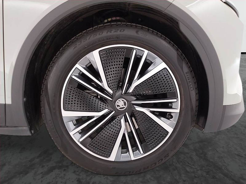Škoda Elroq (2025) 60 (63 kWh) - fotka 15 z 23