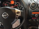Nissan Qashqai 2,0   i 4x4 PANORAMA TAŽNÉ - náhled 9
