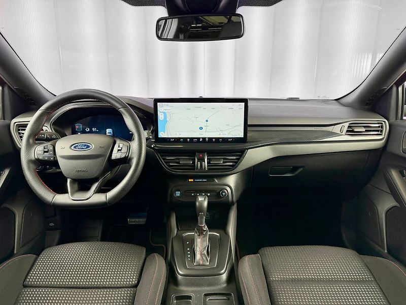 Ford Focus 1.0 ECOBOOST A/T ST-LINE X, AC - fotka 9 z 24