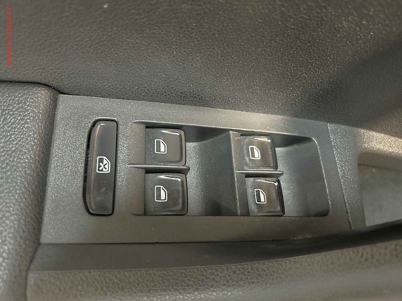 Škoda Octavia (2014) 2.0TDI, Elegance, bixen - fotka 12 z 15