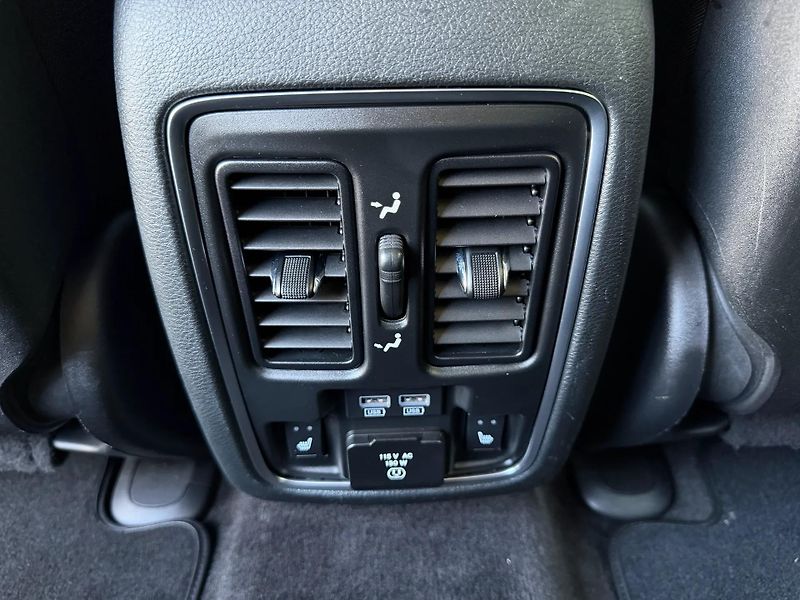 Dodge Durango (2018) +CITADEL+DPH+ČR+1.majitel+ - fotka 26 z 27