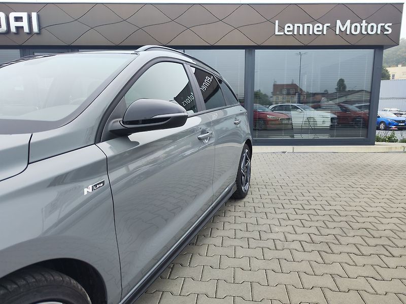 Hyundai i30 1.5 T-GDI/103kW N-Line DCT - fotka 11 z 35