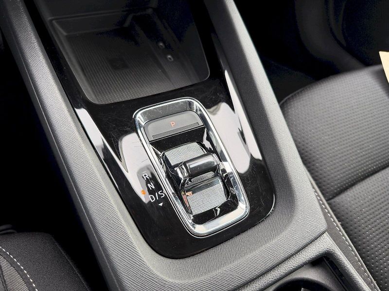 Škoda Octavia (2023) Combi 2.0 TDI 110kW DSG Tour - fotka 27 z 35