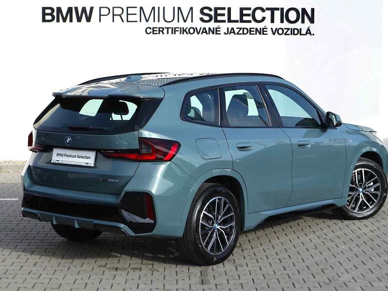 BMW X1 - fotka 2 z 10