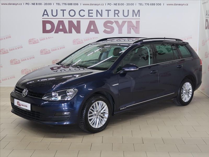 Volkswagen Golf 1,4 TSI 1.majitel - fotka 1 z 33