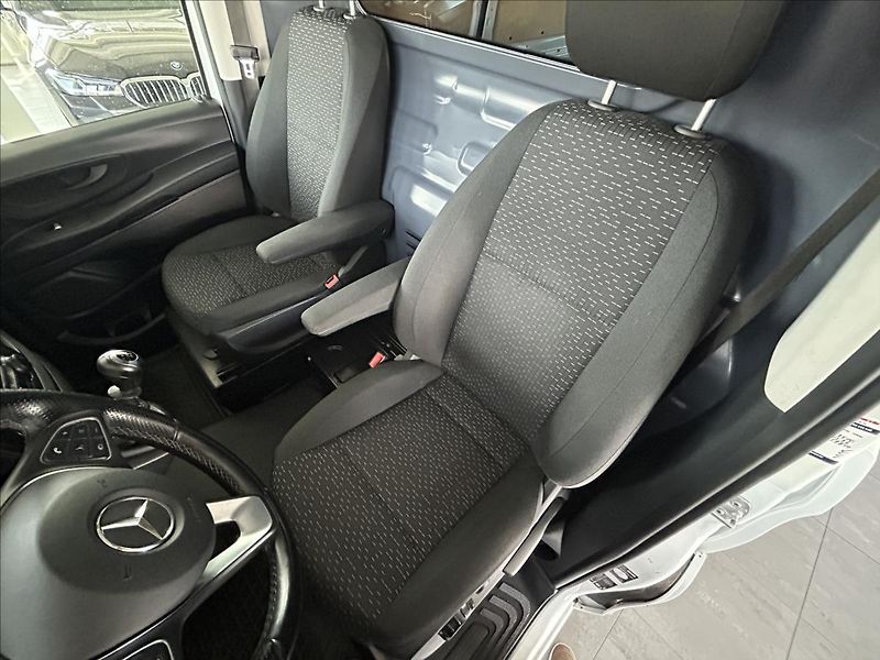 Mercedes-Benz Vito 1,8   114 CDI,1.MAJ,KAMERA,DPH - fotka 20 z 25
