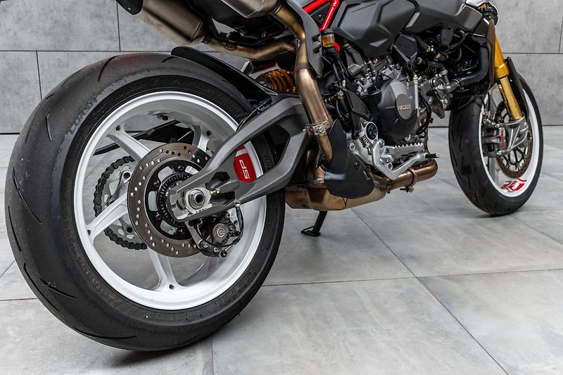 Ducati V2 SP*ÖHLINS*BREMBO*1.MAJ*DPH - fotka 17 z 27