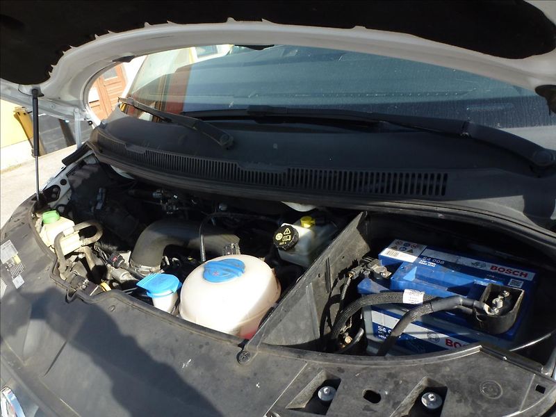 Volkswagen Transporter 2,0 TDI T6 6míst Klima,TZ - fotka 34 z 43
