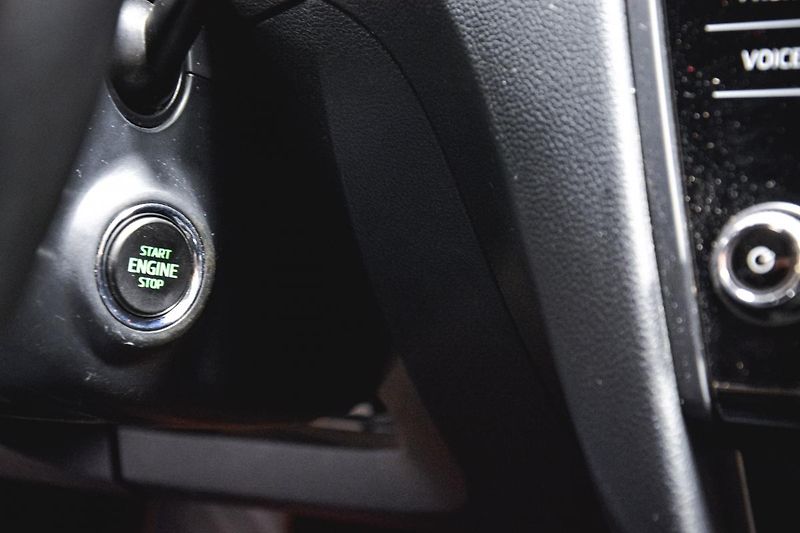 Škoda Octavia Combi 1.5 Tsi G-Tec Style 7st  - fotka 19 z 25