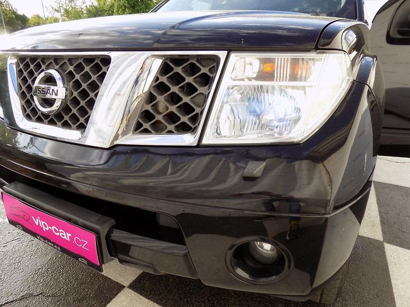 Nissan Pathfinder (2008) 2.5DCi/4x4/7.Míst/ - fotka 34 z 37