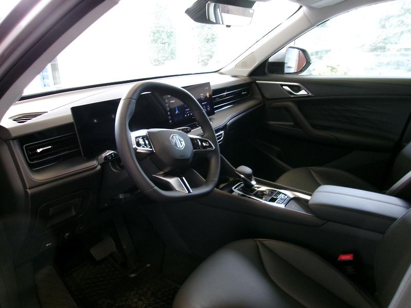 MG HS (2025) PHEV Exclusive - fotka 7 z 15