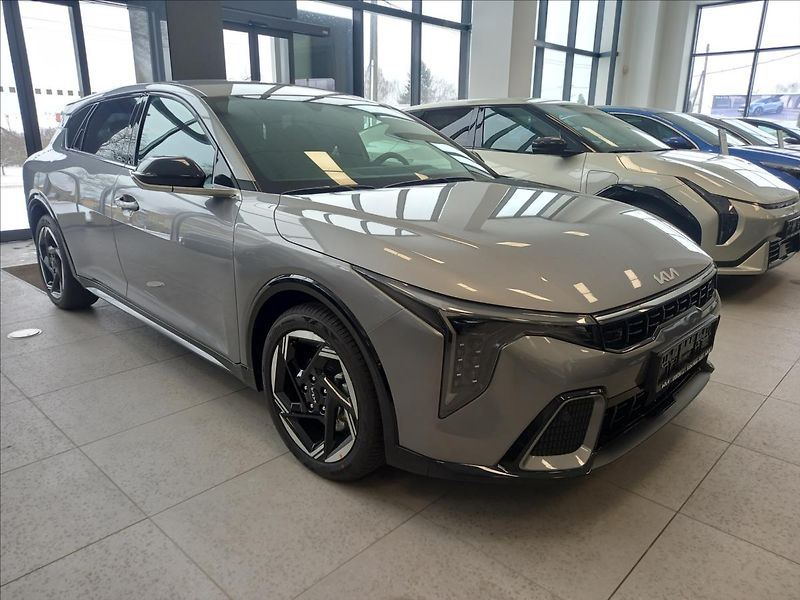 Kia K4 1,6 T-GDi 7DCT GT-LINE - fotka 6 z 7