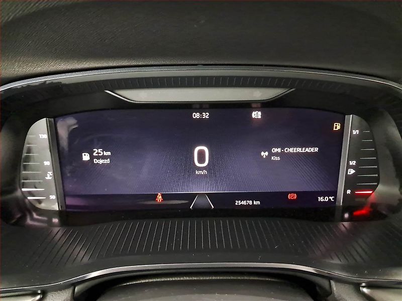 Škoda Octavia (2020) Ambition 1.5 TSI, Serv.kniha - fotka 11 z 21